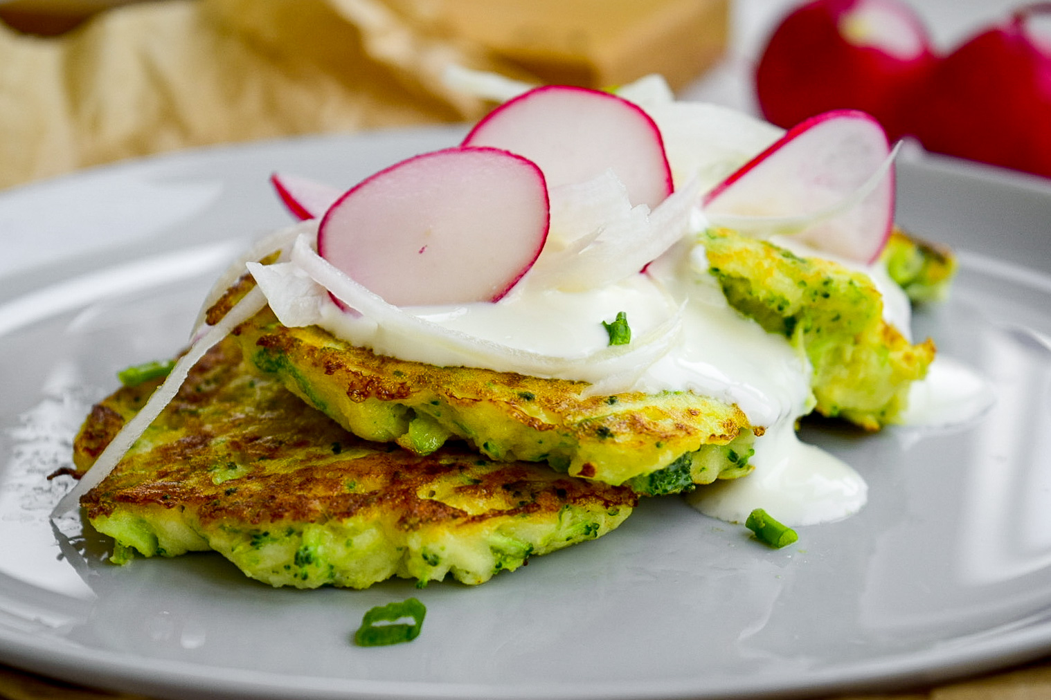 Оладьи из брокколи с сыром