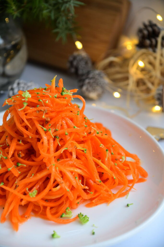 Морковь по-корейски — вот как получается хрустящая и сочная морковь