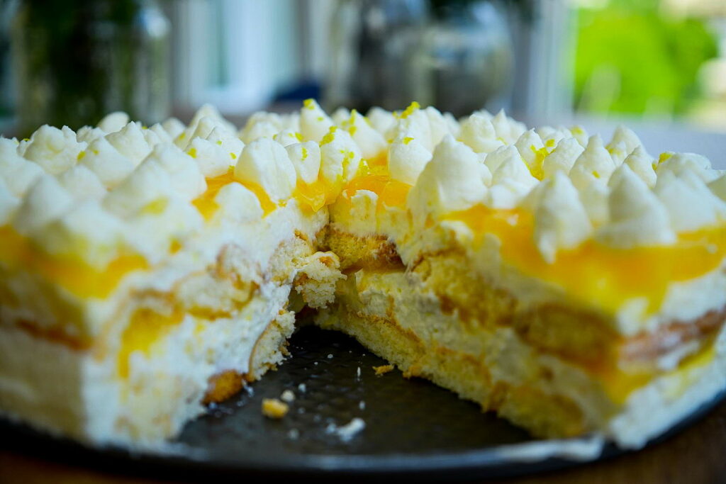 Лимонный тирамису — идеальный весенний и летний десерт