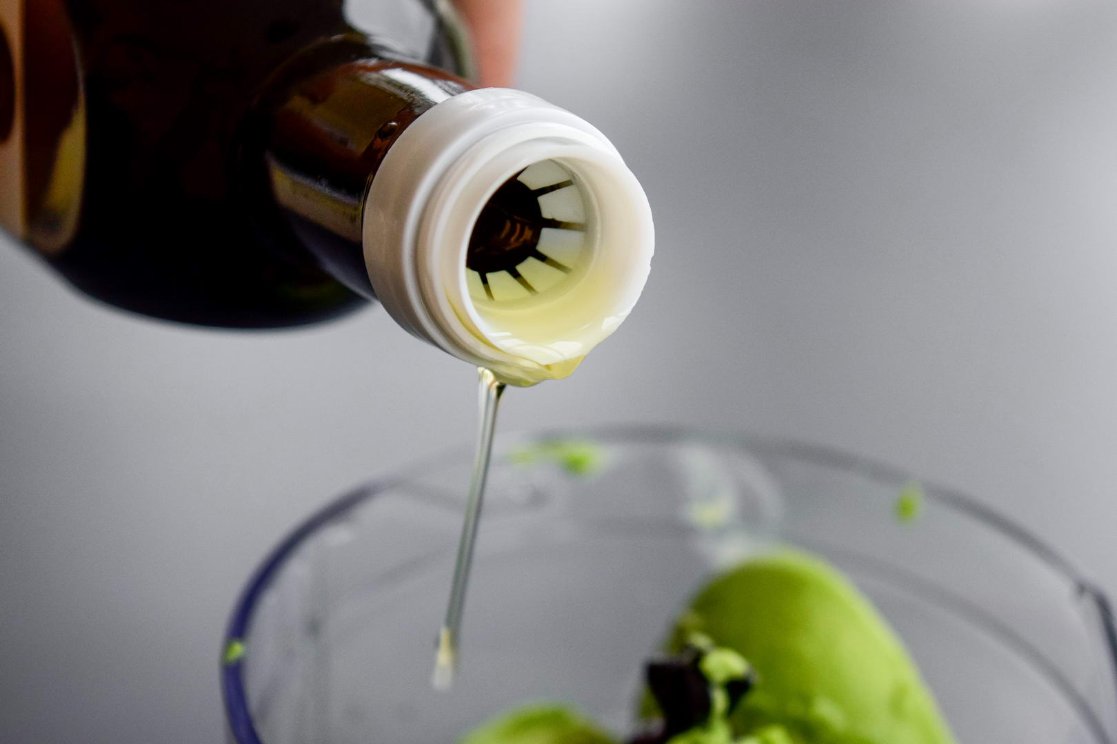 Домашний майонез из авокадо