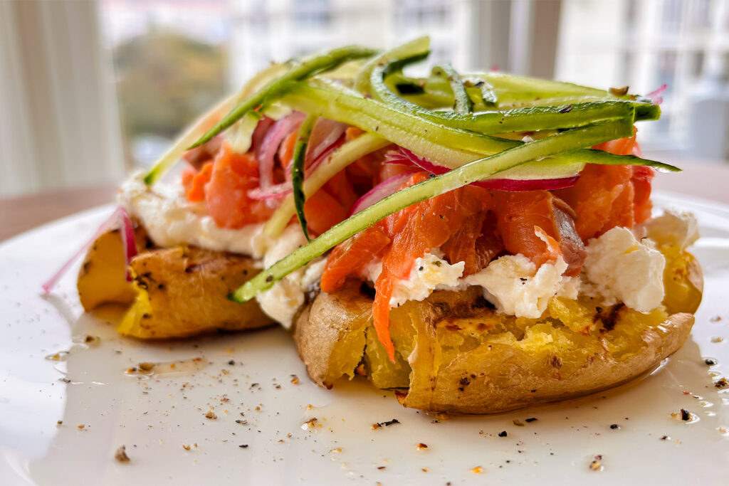 Картофель на гриле с горбушей — когда хочется вкусно, но не хочется долго